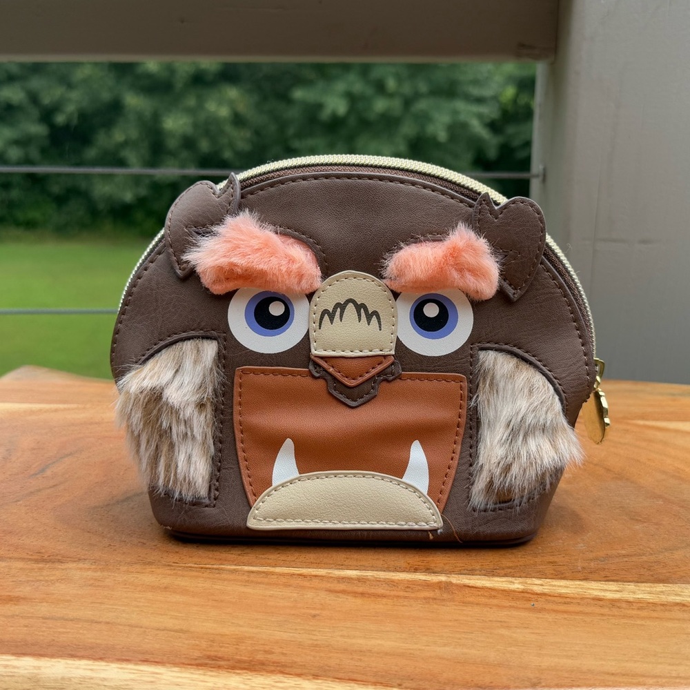 Danielle Nicole Disney Beauty and the Beast - Beast make up bag.